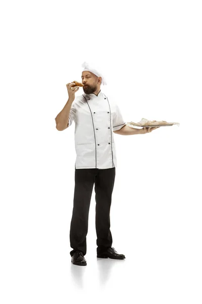 Kookplaat, chef-kok, bakker in uniform geïsoleerd op witte achtergrond, gastronomisch. — Stockfoto