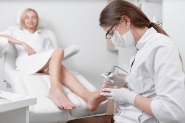 Mutlu müşteri için öğütme yordam yapmadan Ppodiatrist.