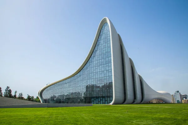 Гейдар Центр Алиев Баку — стоковое фото