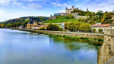 Eski kıtadaki kaleler