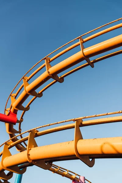 Budowa Pomarańczowy Roller Coaster Santa Monica Pier Los Angeles Kalifornia — Zdjęcie stockowe