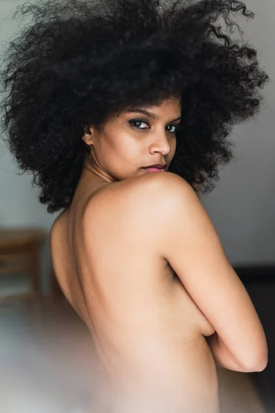 Young charming naked black woman — Stock Photo, Image