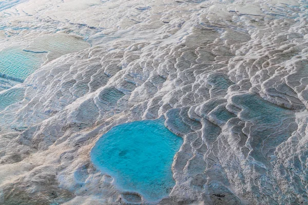 Pemandangan indah Pamukkale teras mineral karbonat Stok Gambar Bebas Royalti