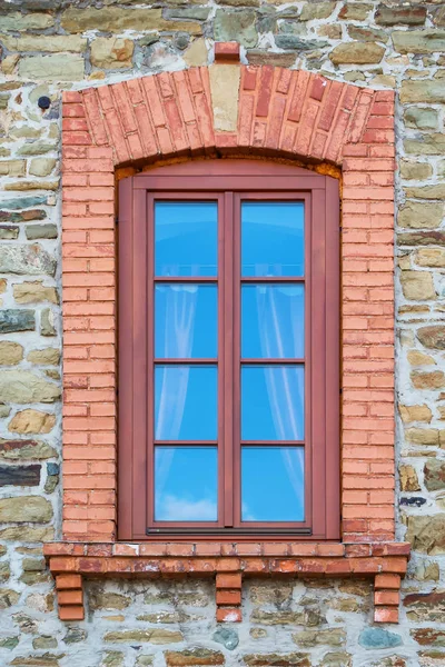The old wooden window of the church. — Stock Photo, Image