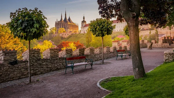 Kutná Hora, Csehország. A Szent Borbála templom. UNESCO Világörökség — Stock Fotó