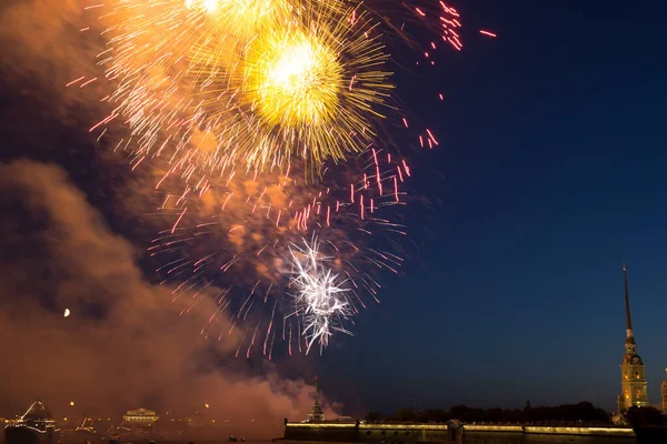 Fuegos Artificiales Sobre Río Neva Pedro Fortaleza Pablo Luz Del — Foto de Stock