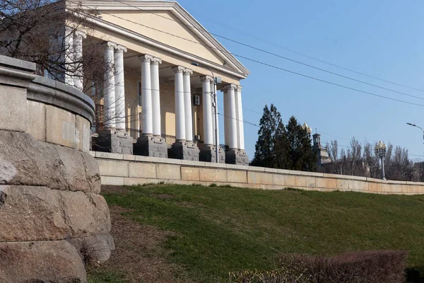 Volgograd Rusland Architectonisch Ensemble Van Centrale Dijk Het Vroege Voorjaar — Stockfoto