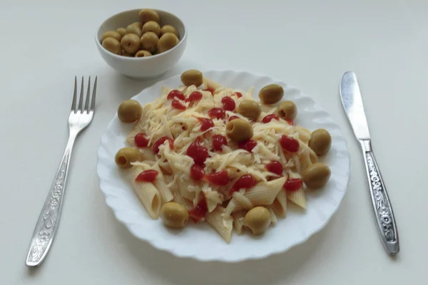 Pasta Penne Served Tomato Bolognese Sauce Parmesan Cheese Olives Mediterranean — Stock Photo, Image