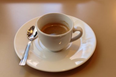 Lezzetli bir fincan espresso kahve, iş molası..