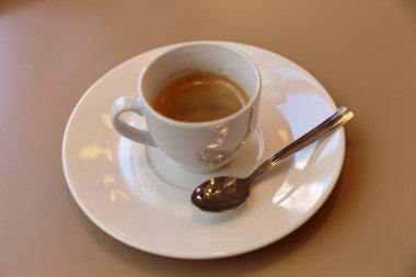 Lezzetli bir fincan espresso kahve, iş molası..