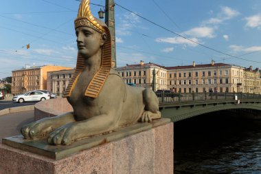 Aziz Peter Burgusu, Rusya - Ağustos 03, 2018. Fontanka Nehri üzerindeki Mısır köprüsü Sfenksi.