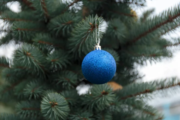 Bolas Cristal Uma Árvore Natal — Fotografia de Stock