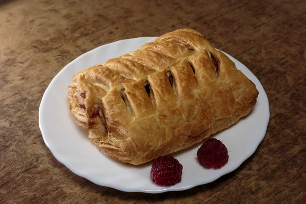Pie Puff Pastry Berry Filling — Stock Photo, Image