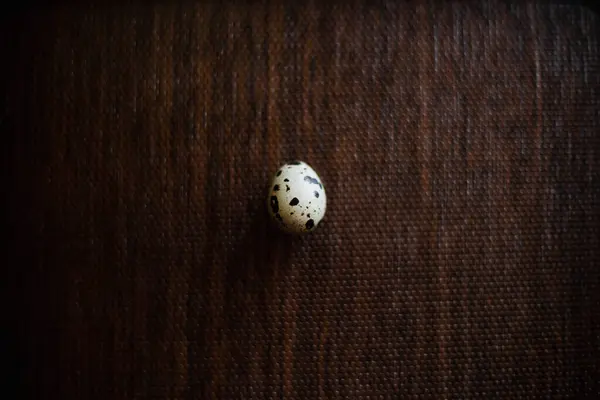 Αυγά Ορτυκιού Στο Τραπέζι — Φωτογραφία Αρχείου