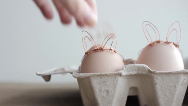 Пасхальне Саморобне Яйце Зроблене Стилі Кролика Концепція Мінімального Великодня Ідея — стокове відео