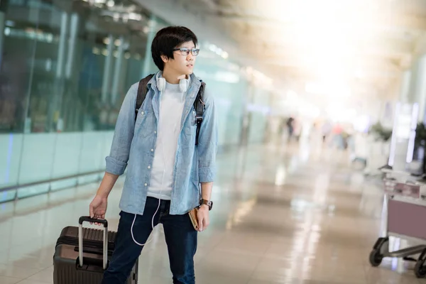 Young Asian Man Dressed Casual Style Walking Suitcase Luggage International — Stock Photo, Image