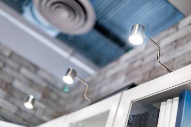 Üst kitaplık LED Kabine aydınlatma