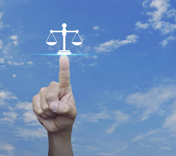 商人在蓝天之上用白云压制法律扁平图标 商业法律服务理念 — 图库照片
