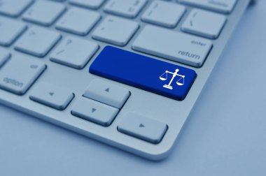 İş yasal online hizmet kavramı