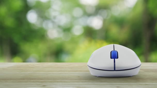 Microfone Ícone Plano Com Mouse Computador Sem Fio Mesa Madeira — Vídeo de Stock