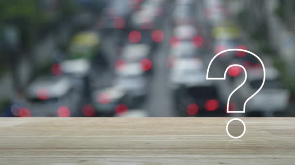 Знак Питання Плоский Значок Над Розмиттям Години Пік Автомобілями Дорогою — стокове відео