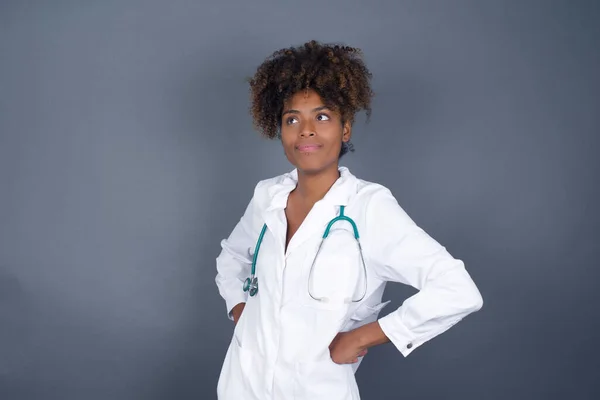 Waist Shot Joyful African American Woman Doctor Looking Thinking Something — Stock Photo, Image