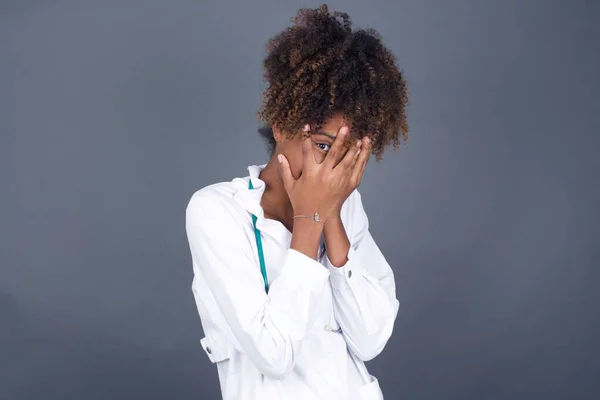 Beautiful African American Doctor Woman Covering Her Face Her Hands — Stock Photo, Image
