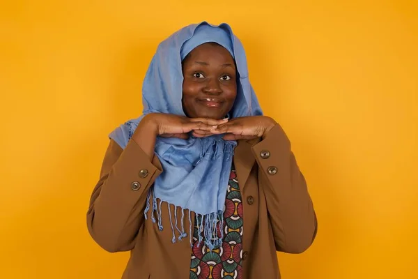 Pretty Surprised African American Muslim Woman Fooling Studio Jumping Touching — Stock Photo, Image