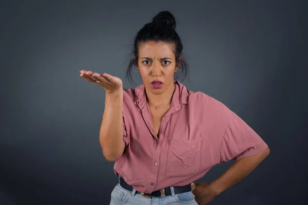 Frustrated Female Brunette Hair Gesturing Raised Palm Frowning Being Displeased — Fotografia de Stock