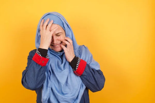Middle Aged Muslim Woman Hijab Hiding Her Face Hands Pouting — Stock Photo, Image