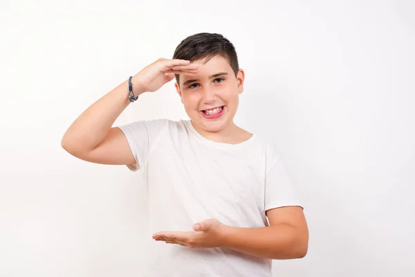 Brunette Boy Isolated Background Gesturing Hands Showing Big Large Size — Stock Photo, Image