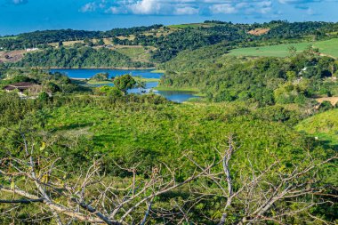 Pernambuco eyaletinin iç kesimlerinden, Brezilya 'nın kuzeydoğusundan, Paudalho şehrine yakın manzaralar.