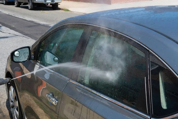 Autowäsche Mit Schaum Und Hohem Wasserdruck Reinigen — Stockfoto