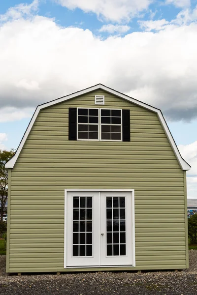 アメリカンスタイルの木製の小屋の外観のドア — ストック写真