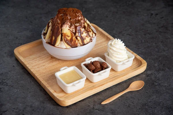 Schokolade Und Bananen Bingsu Wüste — Stockfoto