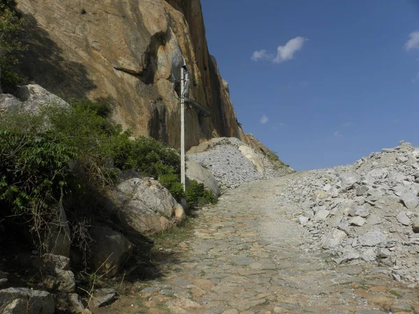 Escaliers Rocheux Qui Mènent Sommet Colline — Photo