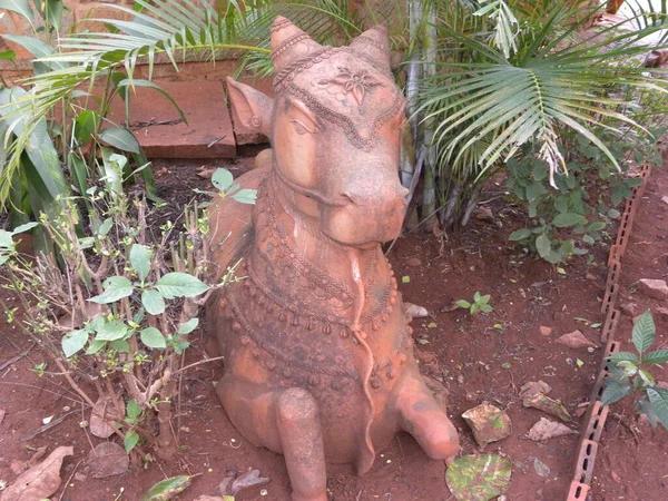 Argila Queimada Cor Vermelha Acastanhada Estátua Terracota Não Envidraçada Uma — Fotografia de Stock