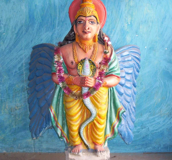 Colorful Statue Lord Garuda Holding Snake His Hands — Stock Photo, Image