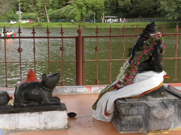Grande Statue Pierre Noire Lord Ganesha Assis Avec Statue Souris — Photo