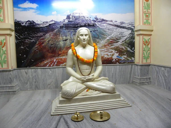 Mahavatar Babaji Heykeli Babaji Mağara Tapınağı, Kashi 