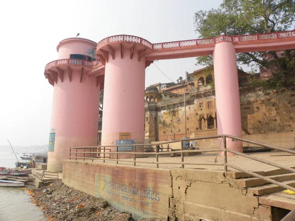 Ghats Közelében Folyó Ganga Varanasi — Stock Fotó