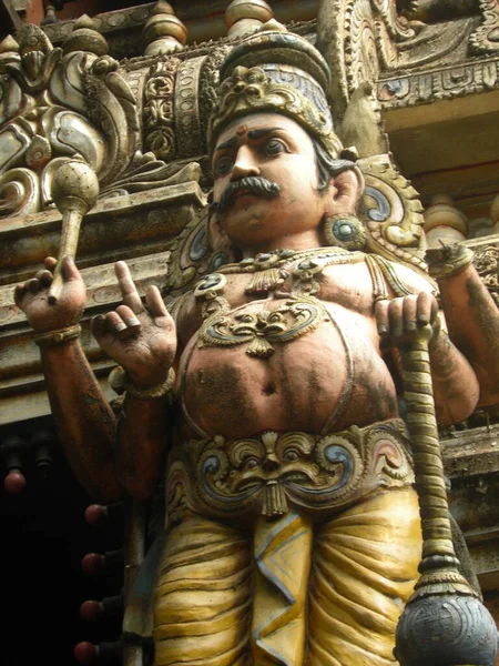 Colorful Stone Bas Relief Vijaya Gatekeeper Walls Nandi Bull Temple — Stock Photo, Image