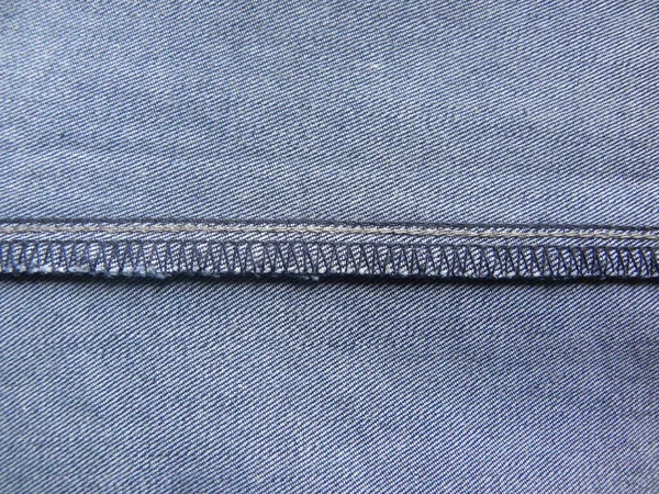 Açık Mavi Renkli Kot Pantolon Üzerindeki Dikişler Tıkandı — Stok fotoğraf