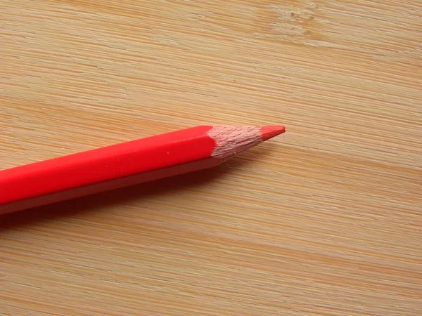 Crayon Couleur Rouge Conservé Sur Une Table Bois — Photo