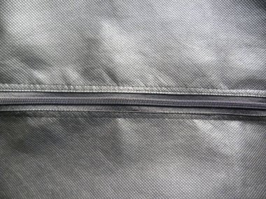 Gri deri çantaya kapalı fermuar