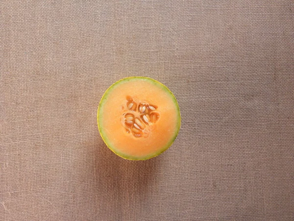 Oranje Kleur Gesneden Rijp Netted Muskmelon — Stockfoto