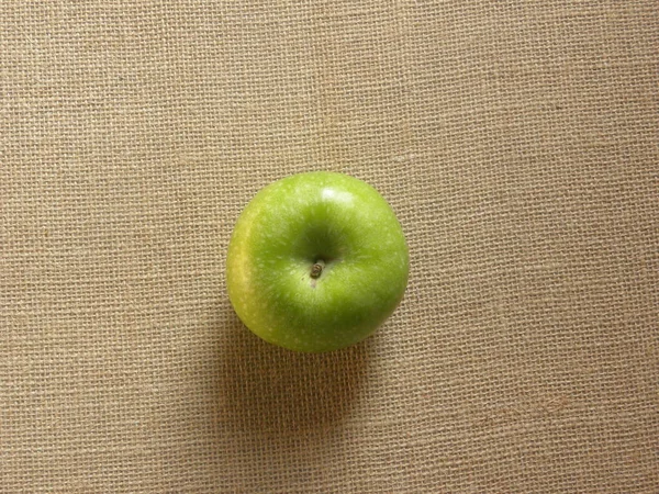 Green Color Ripe Whole Granny Smith Apple — Stock Photo, Image