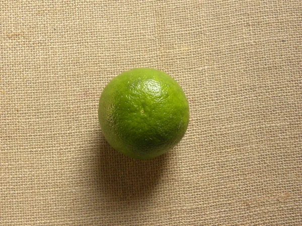 Verde Intero Acerbo Frutto Dolce Lime Limetta Agrumi — Foto Stock