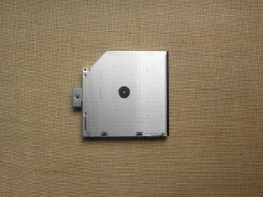Beyaz renk alüminyum dahili DVD yazıcı