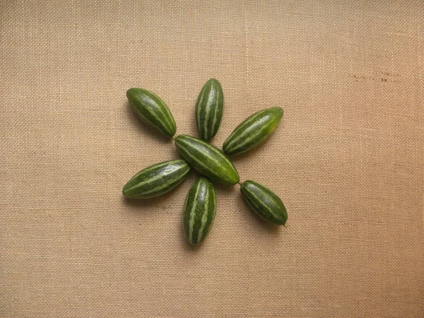 Groene Kleur Rauw Geheel Vers Puntige Kalebassen — Stockfoto